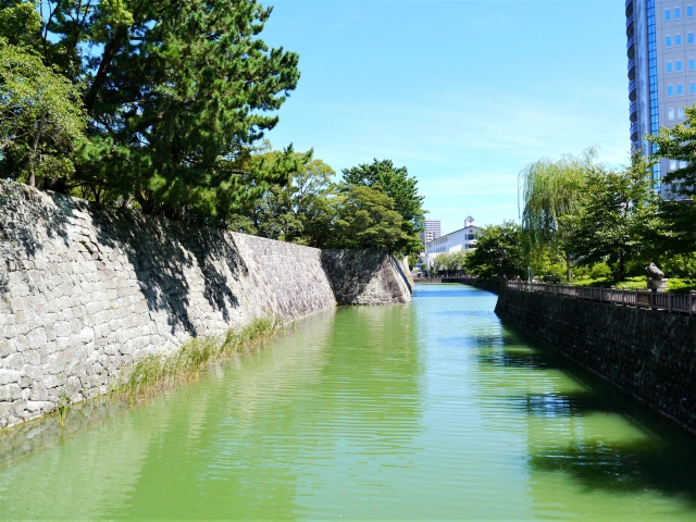 岡崎城の堀